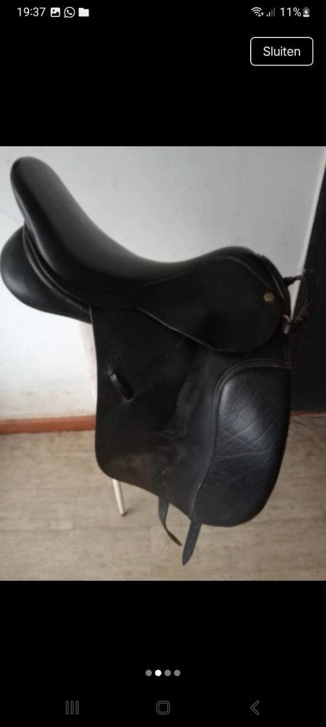 Meerdere zadels, Animaux & Accessoires, Siège semi-creux, Enlèvement ou Envoi, Comme neuf, Taquets de genoux