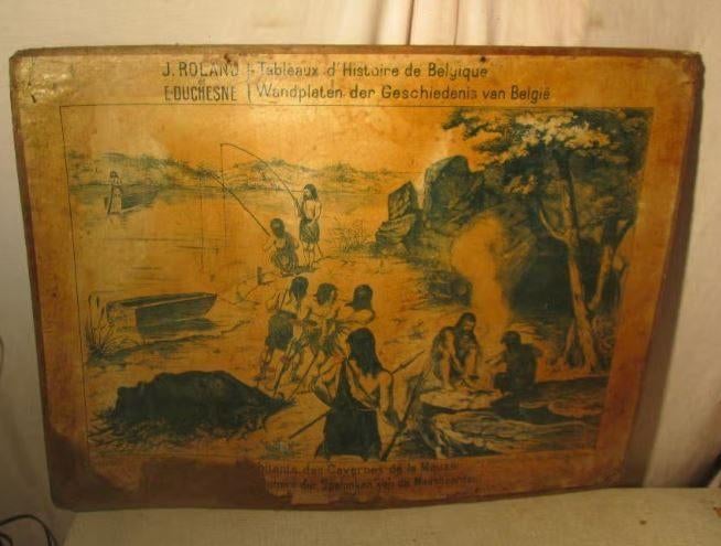 assiette scolaire - Les hommes des cavernes de la Meuse, Enlèvement ou Envoi, Histoire