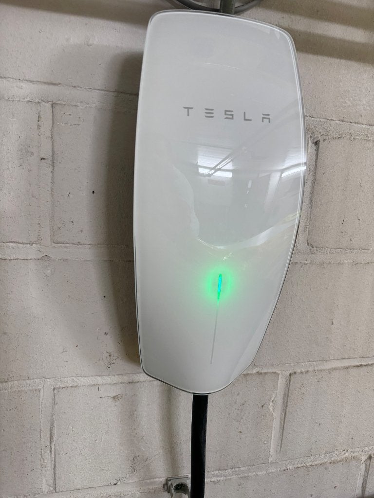 Tesla-wandconnector Gen3, Ophalen, Gebruikt, Laadpaal