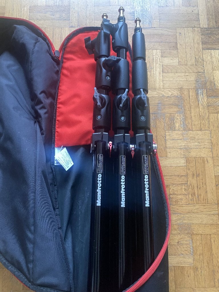 3x Manfrotto 1005BAC Lampstatieven, nauwelijks gebruikt, Audio, Tv en Foto, Fotografie | Statieven en Balhoofden, Ophalen, Driepoot
