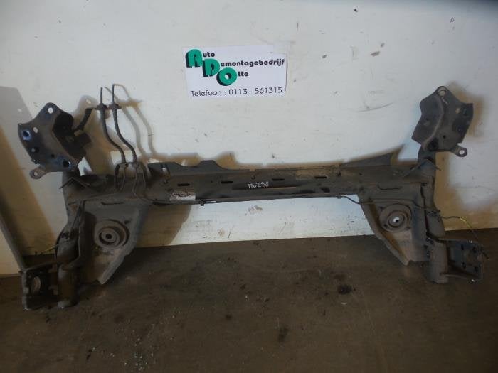 Arbre entraînement roue avant d'un Renault Clio (Clio 4 12-, Renault, -, 3 mois de garantie, Utilisé