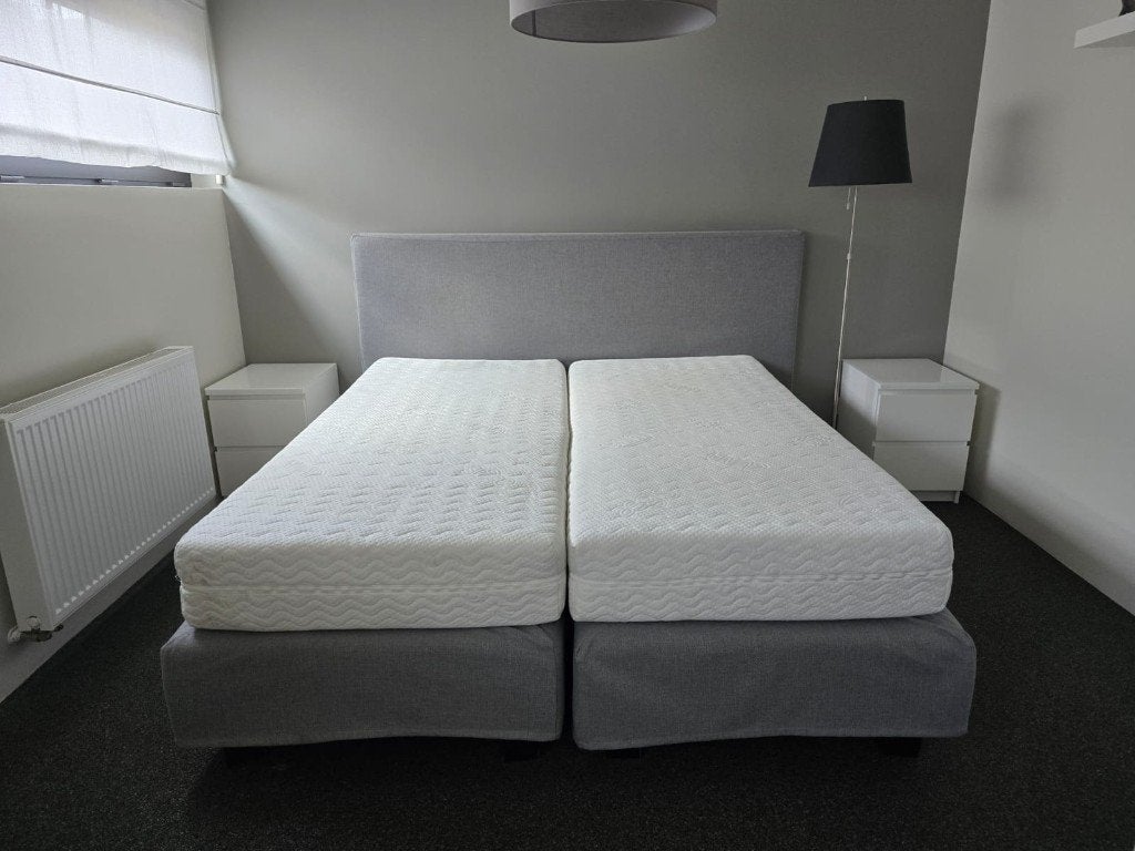 tweepersoonsbed / boxspring inclusief matrassen., Huis en Inrichting, Ophalen, Gebruikt, Tweepersoons, 180 cm