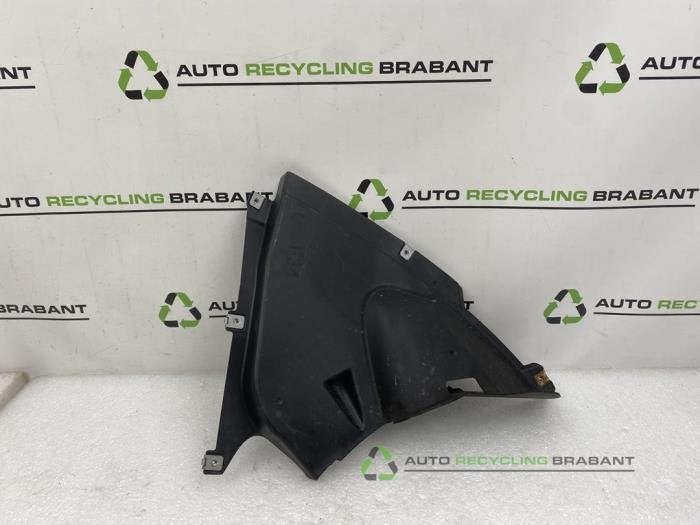Passage de roue d'un BMW 3-Serie, -, 3 mois de garantie, Utilisé, -
