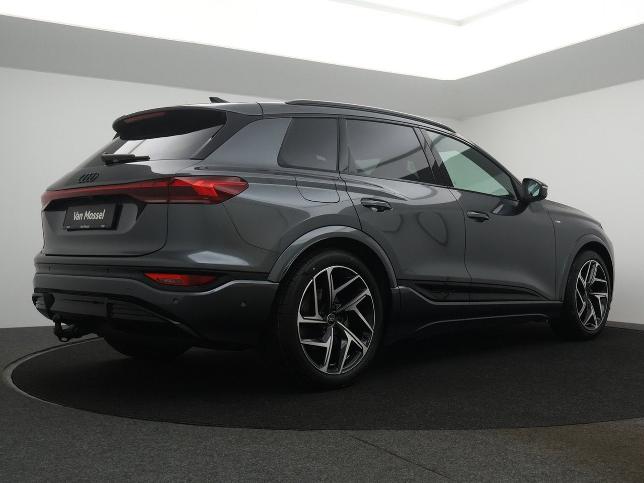 Audi Q6 e-tron Audi Q6 SUV Corporate S  performance  *ENKEL, Autos, Argent ou Gris, Achat, Isofix, Électrique