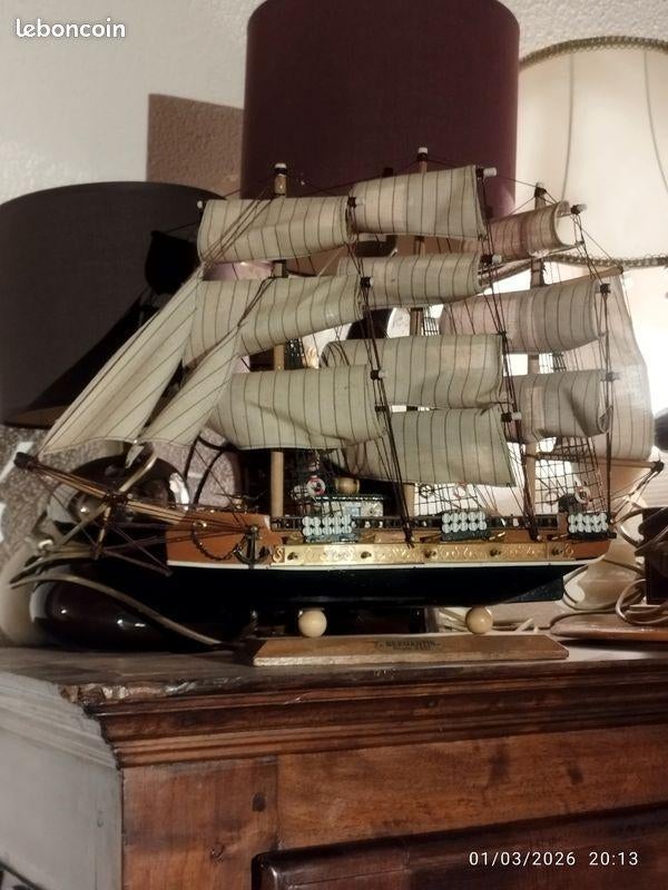 Bergantin Siglo XVIII 1970 bootmodel: 250€, Antiek en Kunst, Ophalen