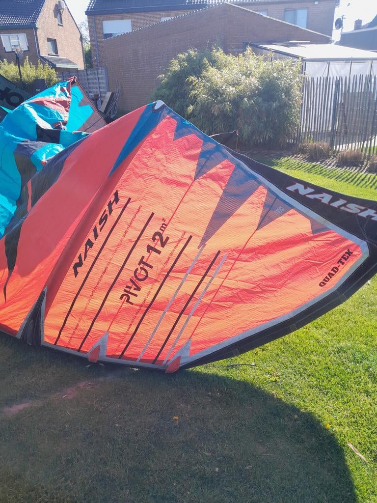 Naish Pivot 2019, Watersport en Boten, Kitesurfen, Ophalen of Verzenden