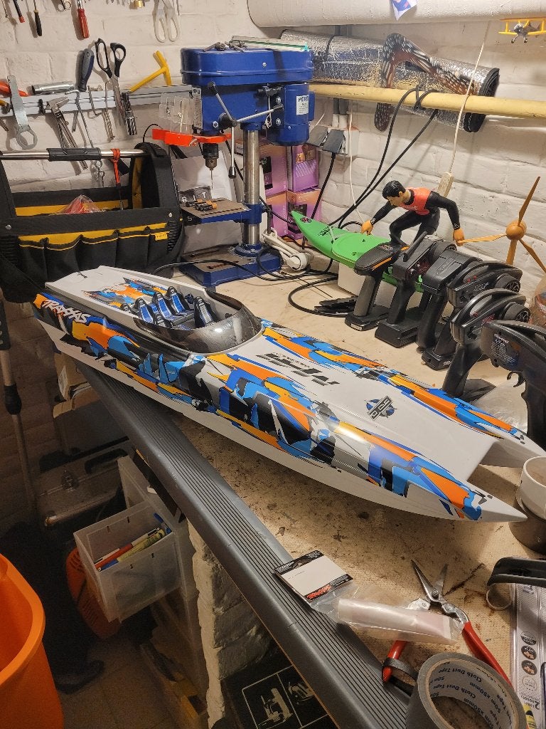 Traxxas catamaran M41, Enlèvement, Comme neuf, Autres marques