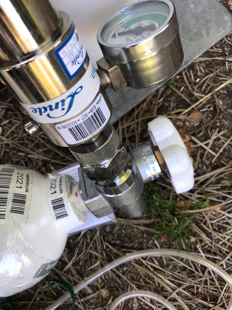 Zuurstof fles groot1 meter en klein  0,5 meter, Ophalen of Verzenden, Zo goed als nieuw