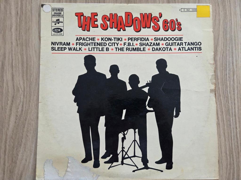 The Shadows, Cd's en Dvd's, Ophalen