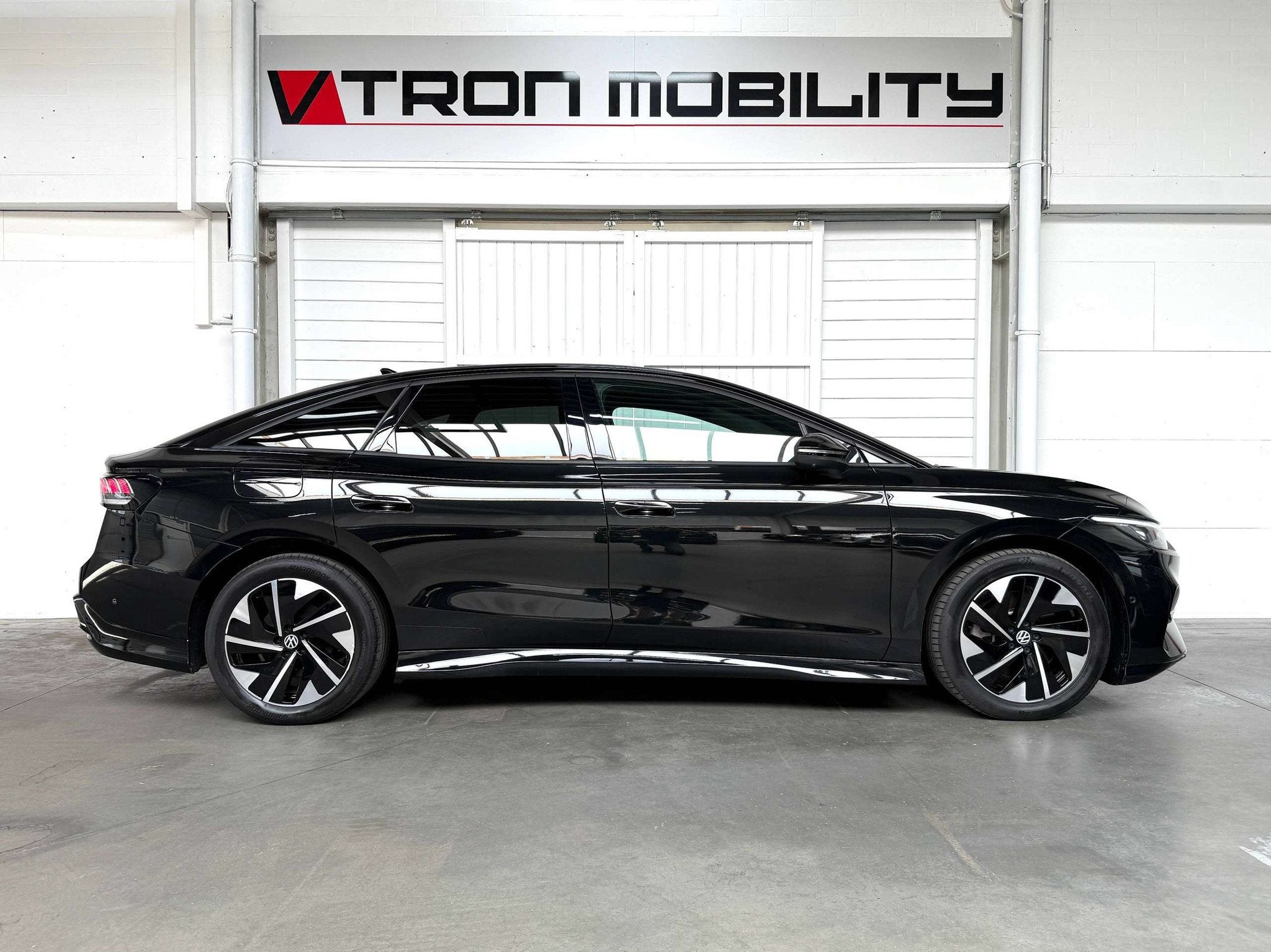 Volkswagen ID.7 ID.7 77 kWh Pro 210KW 360CAMERA*HEAD-UP*TR, Auto's, Volkswagen, Automaat, Achterwielaandrijving, Gebruikt, Zwart