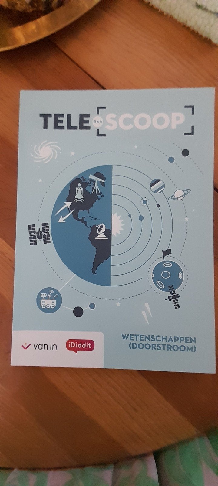 TeleScoop 5-6 D - wetenschappen - leerboek (incl. licentie), Ophalen of Verzenden, Zo goed als nieuw, ASO, Nederlands