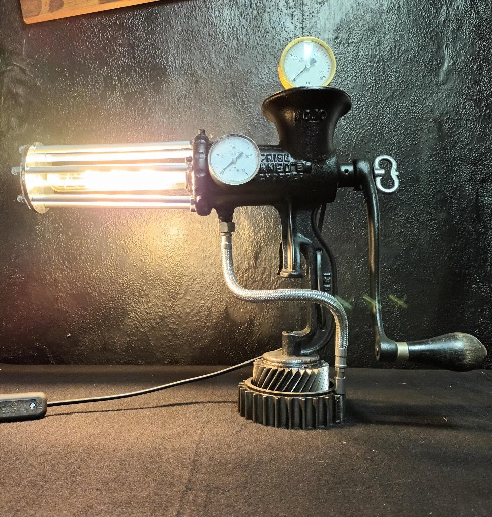 vleesmolen lamp, Ophalen