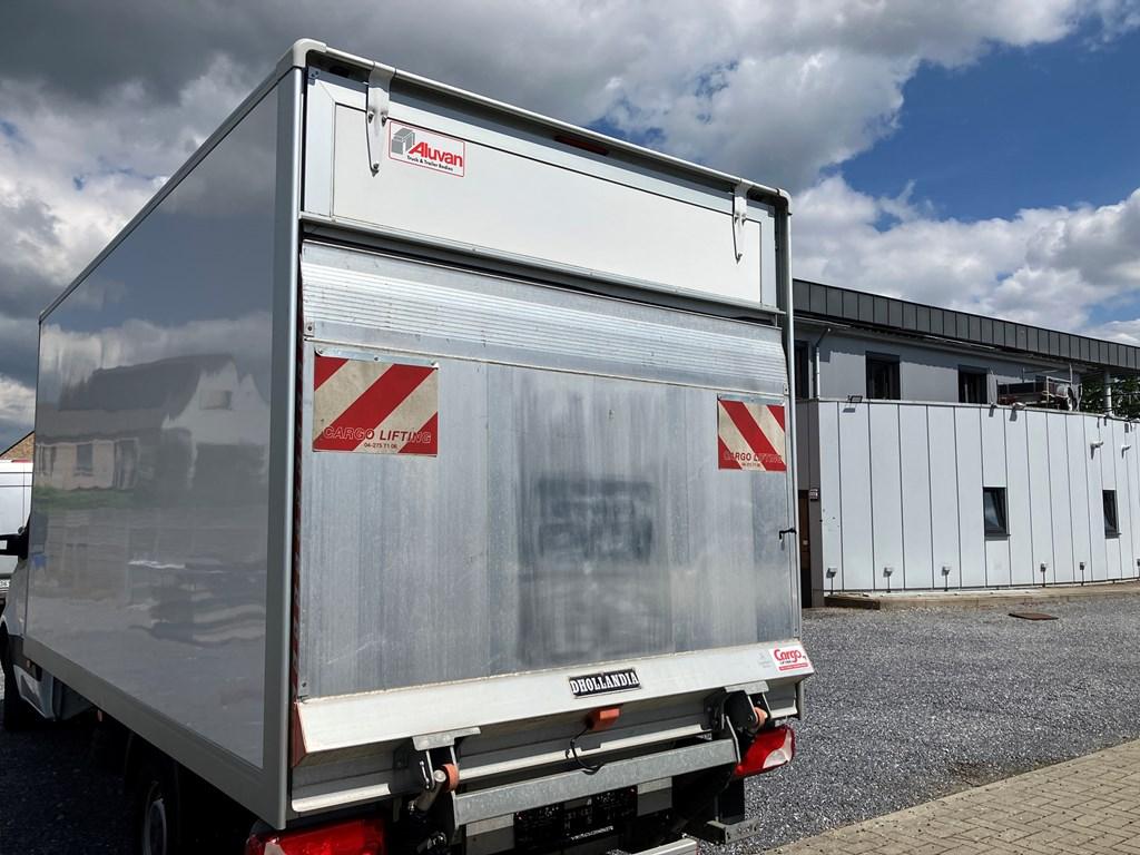 Mercedes-Benz Sprinter 315 38.750€ +BTW / Laadklep + Zijdeu, 4 deurs, Monovolume, Zwart, Bedrijf