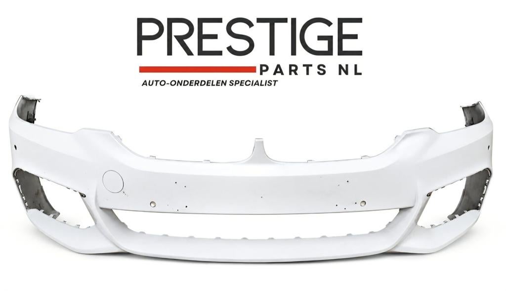 Voorbumper BMW 5 Serie G30 G31 M Pakket 6xPDC 51118064928, Gebruikt, -, Voor, Ophalen of Verzenden