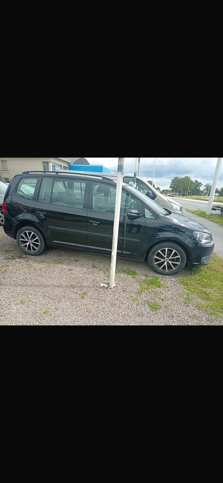 Te koop Volkswagen touran 1.6TDI automaat!!, Euro 5, Achat, Alcantara, Noir