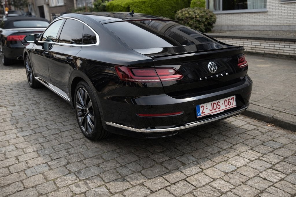 Volkswagen Arteon Benzine 1.5 TSI - Elegance - DSG Automaat, Auto's, Arteon, Lichtsensor, Alcantara, Zwart
