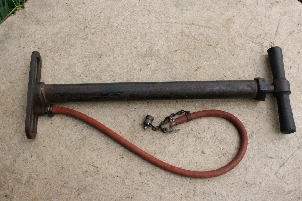 US Jeep Dodge GMC Diamond Pompe a pneu 1942 Springfield, Enlèvement ou Envoi, Autres