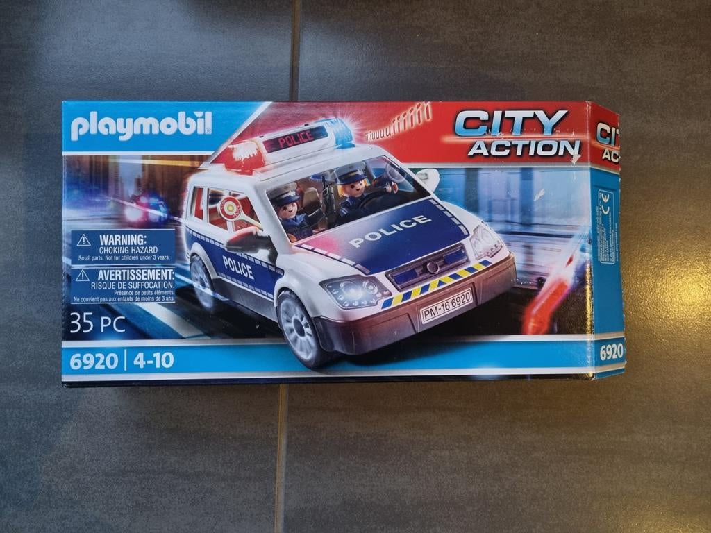 Politiewagen Playmobil 6920, Ophalen