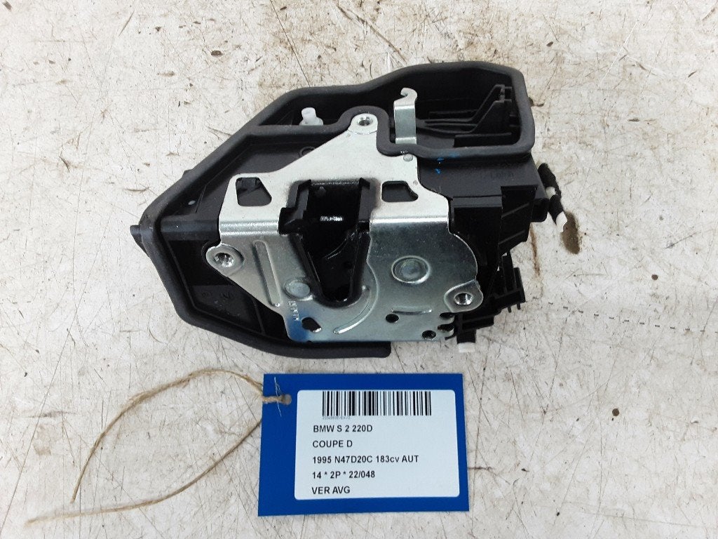 SERRURE DE PORTE AVANT GAUCHE BMW 2 serie (F22) (7229461), Utilisé, Avant, BMW
