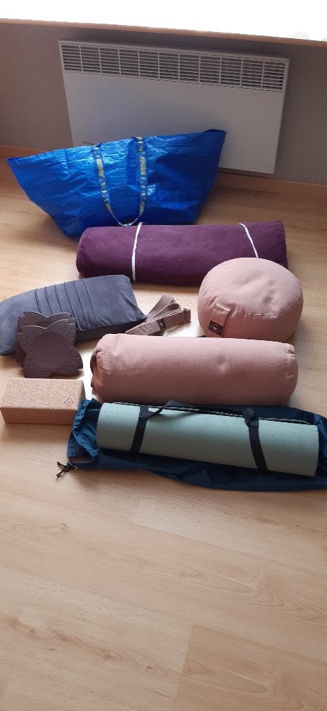 VOLLEDIGE YOGA UITRUSTING, Enlèvement ou Envoi, Utilisé, Tapis de yoga