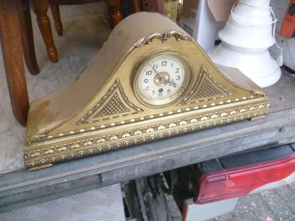 OUDE HOUTEN SCHOUWKLOK VERGULD, Antiek en Kunst, Ophalen