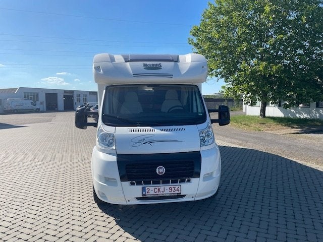 McLouis Souvereign, 53680 Km, Nieuwe distributie, Topstaat, Caravans en Kamperen, Mobilhomes, Integraal, EU, Ringverwarming, Fiat