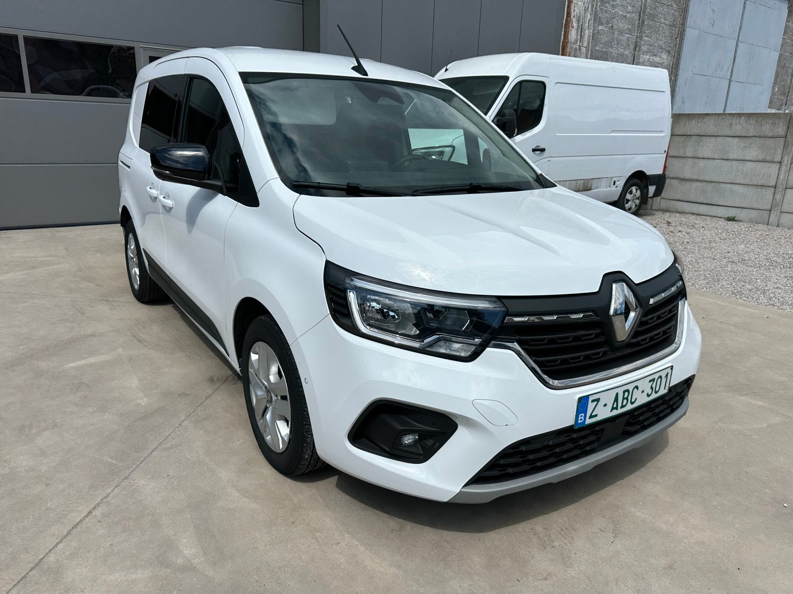 Kangoo/automatique/64 000 km/3 sièges, Autos, Achat, 6 portes, Euro 6, Entreprise