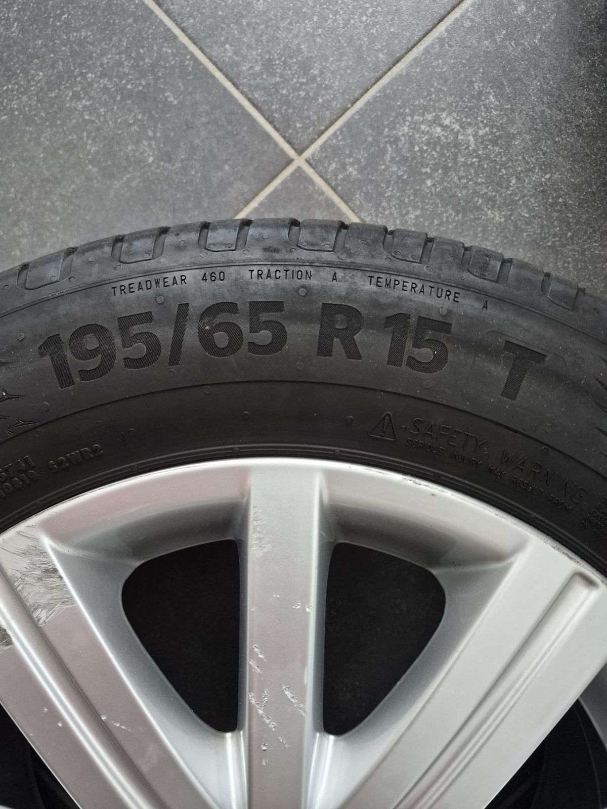 Jantes et pneus golf 6, Autos : Pièces & Accessoires, Enlèvement, Pneu(s)