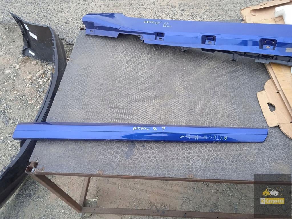 3G8854880C Fabricant, garniture de porte avant droite pour V, Volkswagen, Volkswagen AG, Vw@volkswagen.de, Utilisé