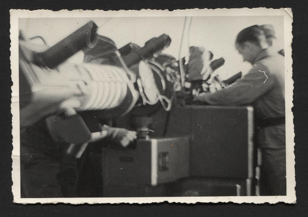 WOII foto: Kommandogerät schwere Flak-Abteilung 465, Verzamelen, Verzenden, Landmacht, Foto of Poster