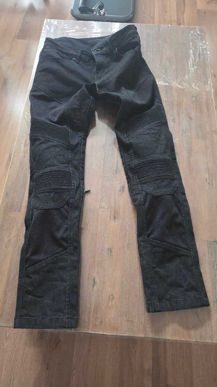 Pantalon moto Macna avec protections, Motoren, Kleding | Motorkleding, Ophalen
