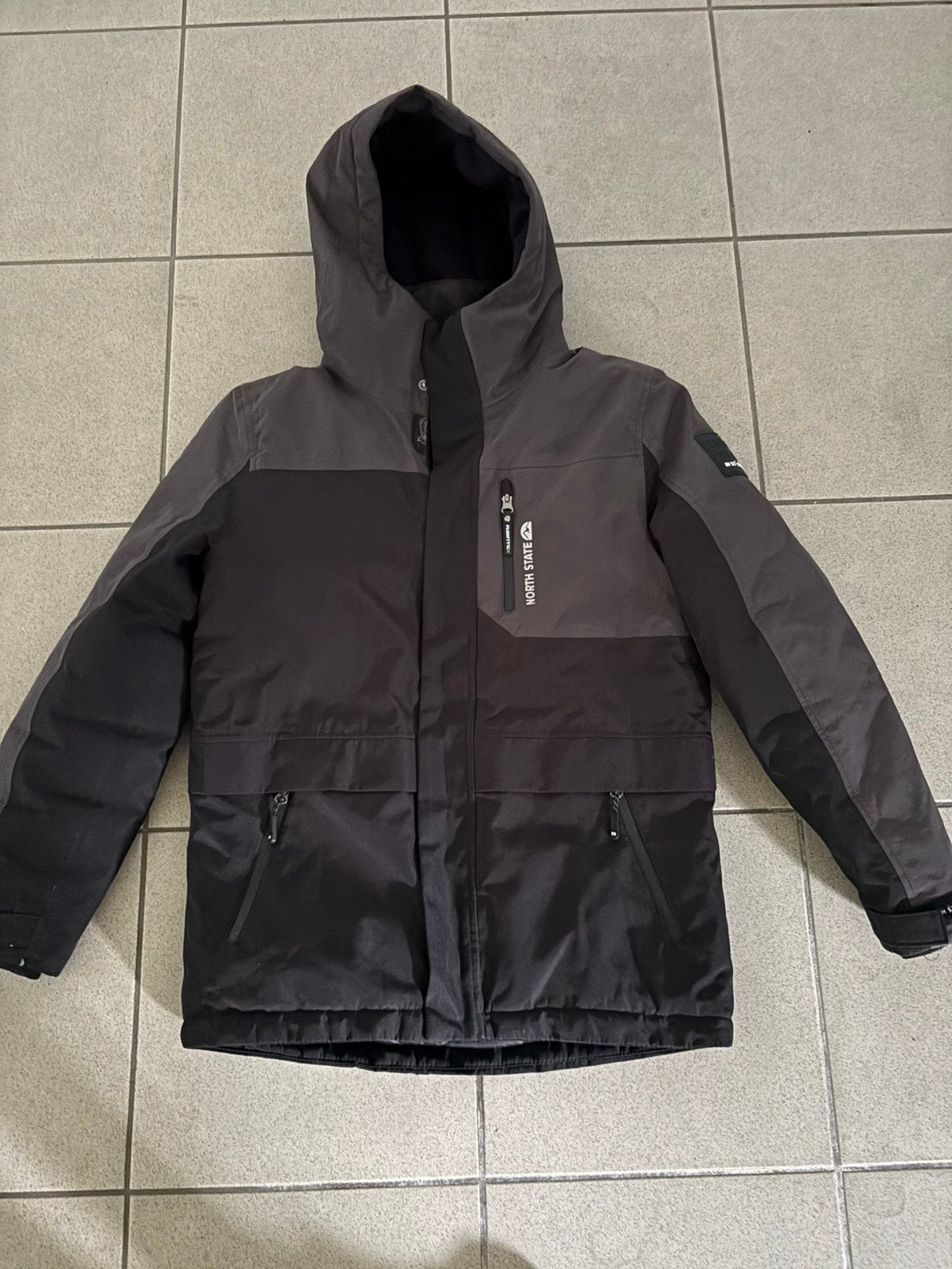 Jongens winterjas maat 158, Kinderen en Baby's, Kinderkleding | Maat 158, Ophalen of Verzenden, Zo goed als nieuw