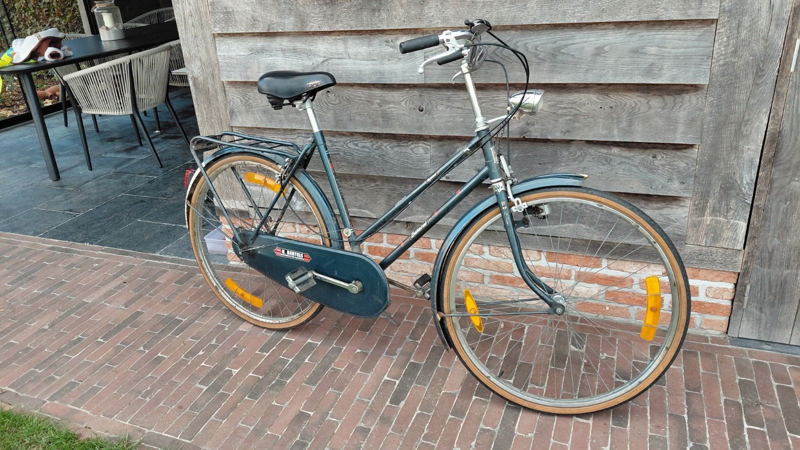 Goede damesfiets studentenfiets 3 versnellingen Batavus, Fietsen en Brommers, Ophalen, Gebruikt, Velgrem, Versnellingen