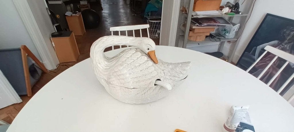 Ancienne soupière cygne barbotine!, Collections, Porcelaine, Cristal & Couverts, Enlèvement ou Envoi, Utilisé, Autres matériaux
