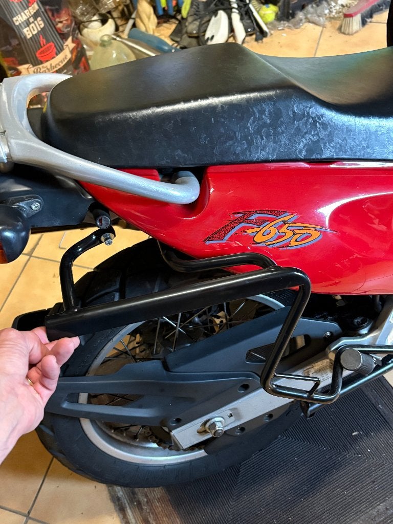 2 portes valises BMW f650 fenduro, Enlèvement