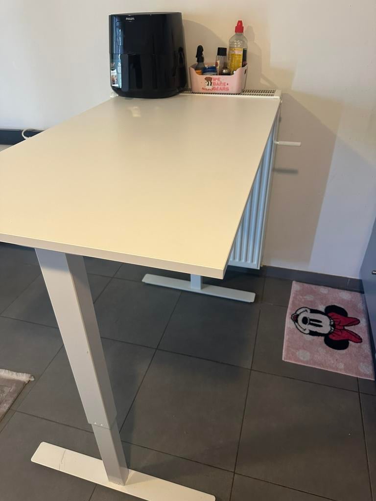 Verstelbare tafel, Huis en Inrichting, Ophalen, Zo goed als nieuw