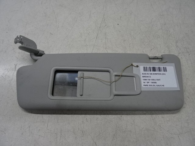 ZONNEKLEP LINKS Audi A3 (8V1 / 8VK) (01-2012/10-2020), Gebruikt, Audi