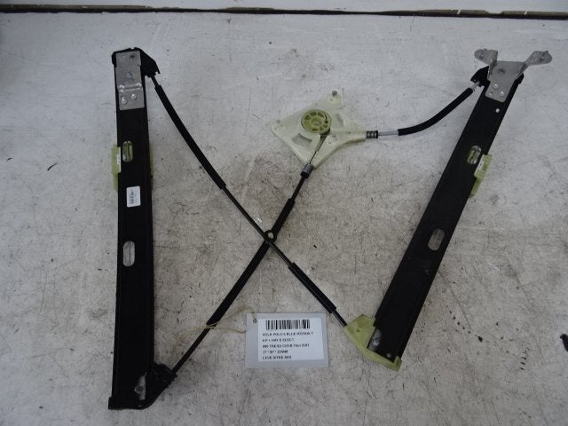 VITRE MECANISME AVANT DROIT Polo VI (AW1) (2G4837462B), Utilisé, Volkswagen