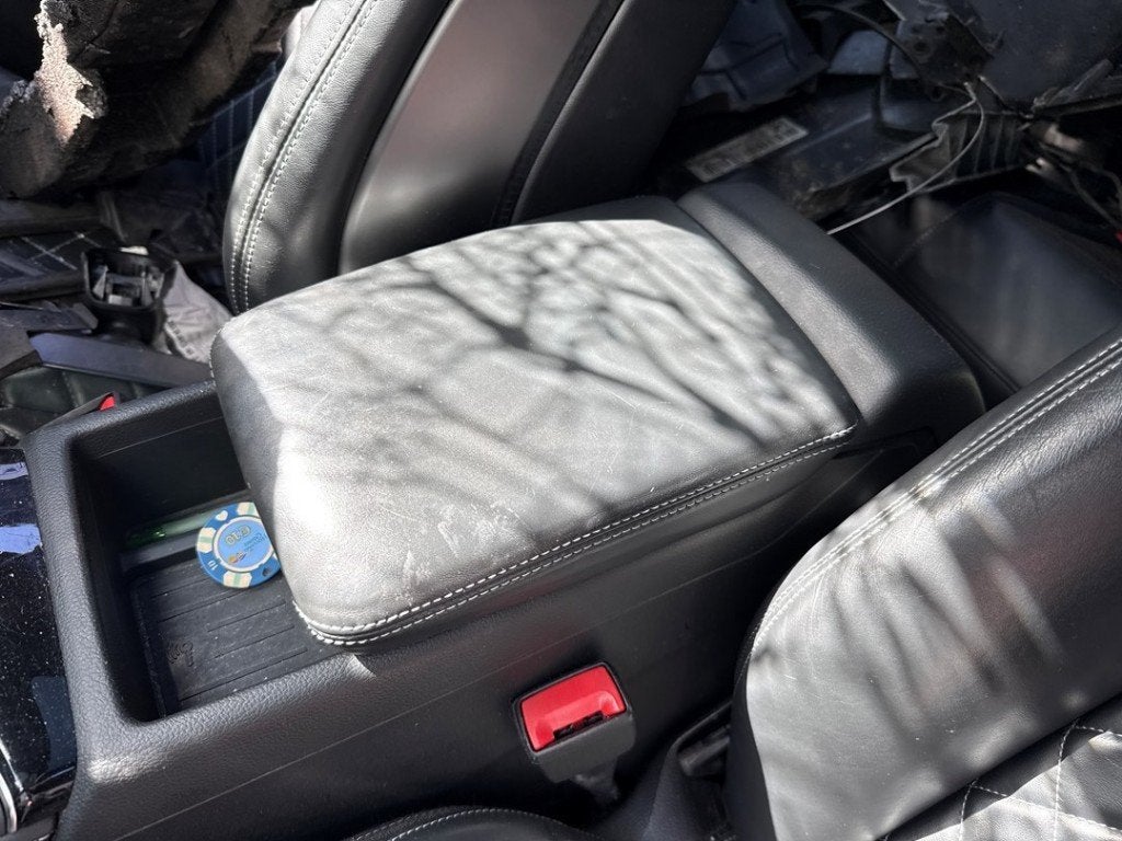 ACCOUDOIR CENTRAL Audi A5 Sportback (F5A / F5F), Auto-Union-Straße  1,
85057  Ingolstadt, DE, Info@audi.de, Audi, Utilisé
