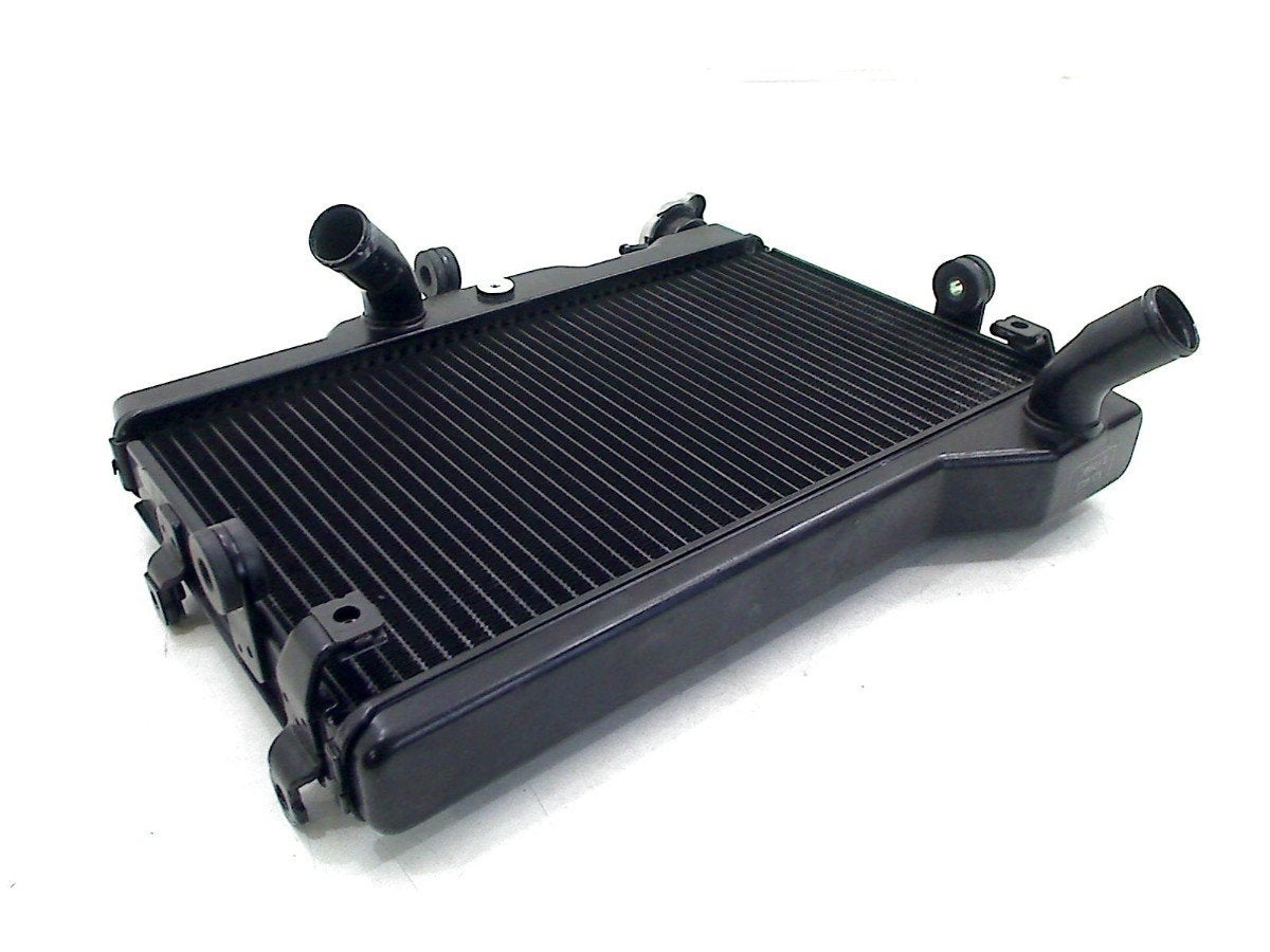 RADIATEUR Yamaha MT 07 2021-2024 (MT07 MT-07 FZ-07 RM341), Yamaha Motor Europe N.V., Gebruikt, Customersupport@yamaha-motor.co.uk