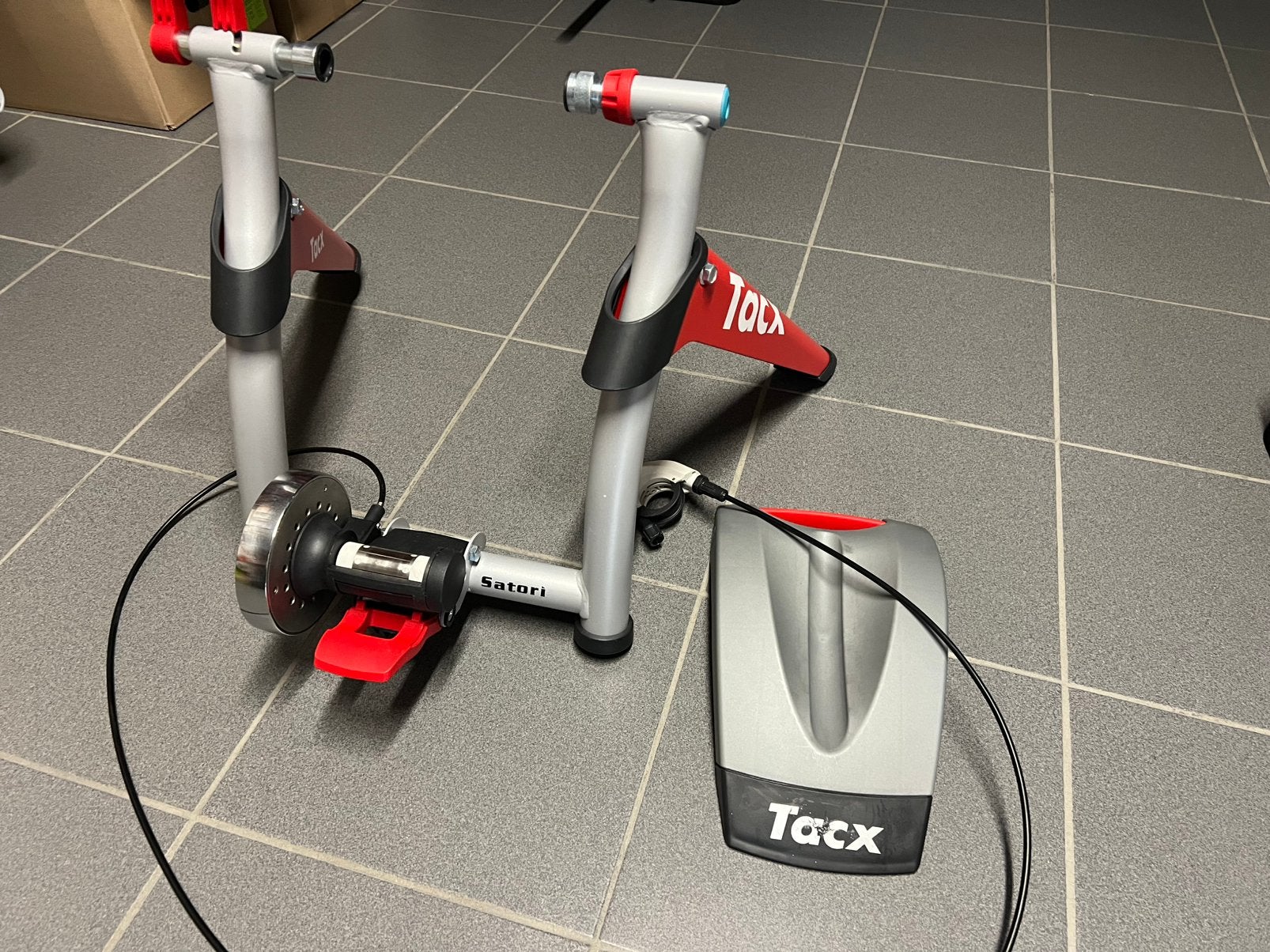 Rolfietstraining Tacx Satori, Sport en Fitness, Ophalen, Zo goed als nieuw