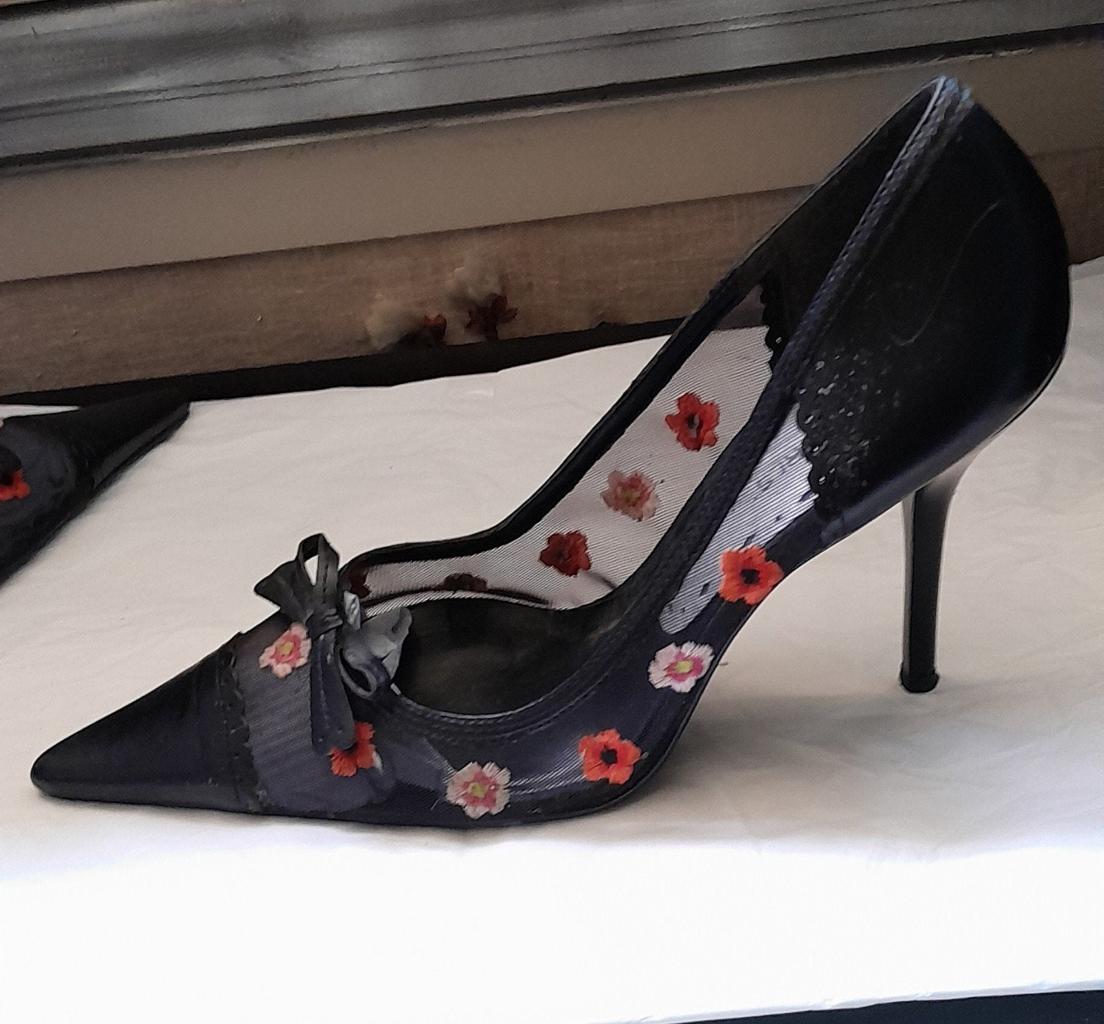 Prachtige feest pumps BCBgirls 39.5., Kleding | Dames, Gelegenheidskleding, BCBgirls, Ophalen of Verzenden
