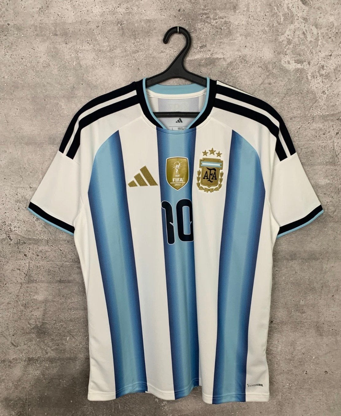 ARGENTINIË THUISJERSEY – FIFA Wereldbeker 2026 | MESSI #10, Sport en Fitness, Voetbal, Verzenden, Zo goed als nieuw, Shirt