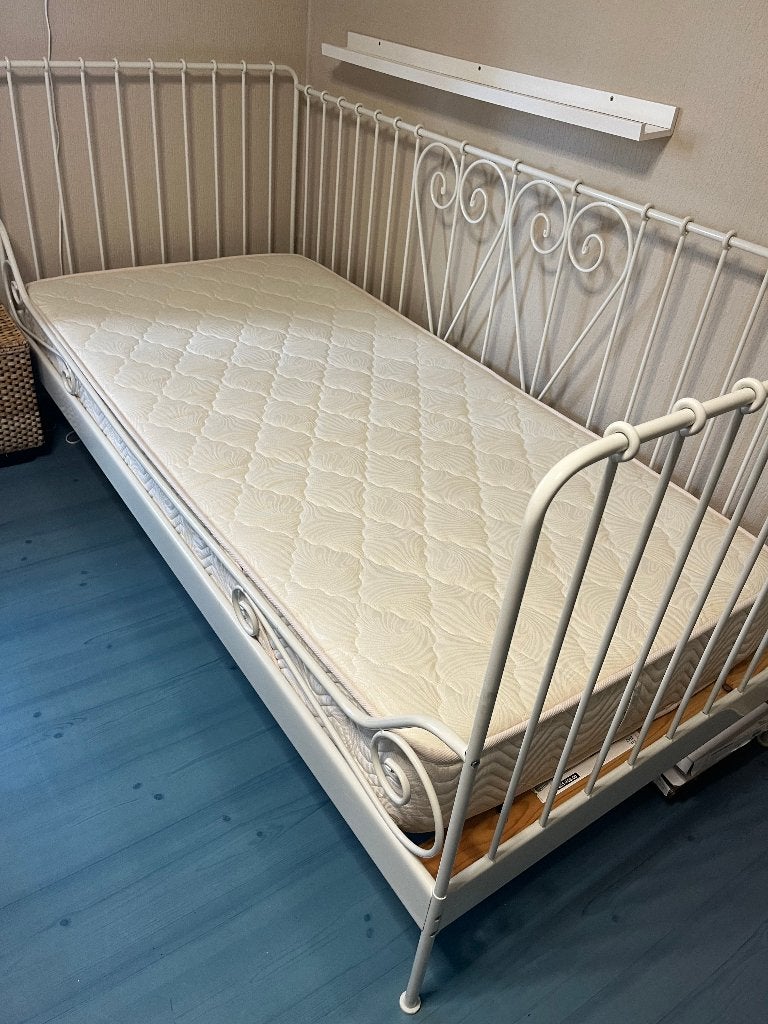 Eenpersoonsbed Ikea, Huis en Inrichting, Ophalen, 90 cm, Eenpersoons, Wit