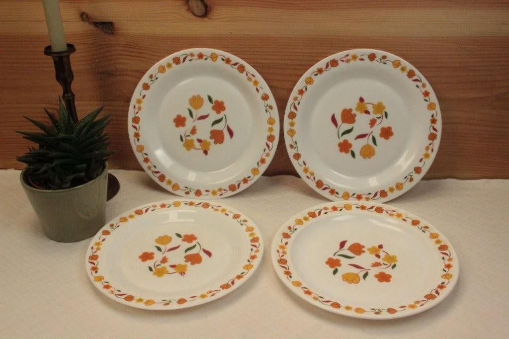 Vintage Arcopal borden oranje tulpen, Enlèvement ou Envoi, Assiettes(s)