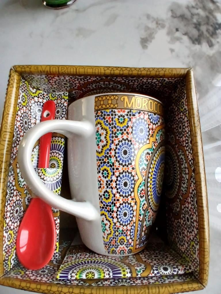 Mug / Tasse, Enlèvement