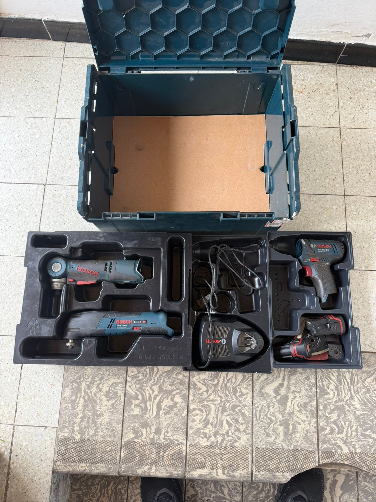 Lot outil 12v (10,8v) bosch professionel, Enlèvement, Comme neuf