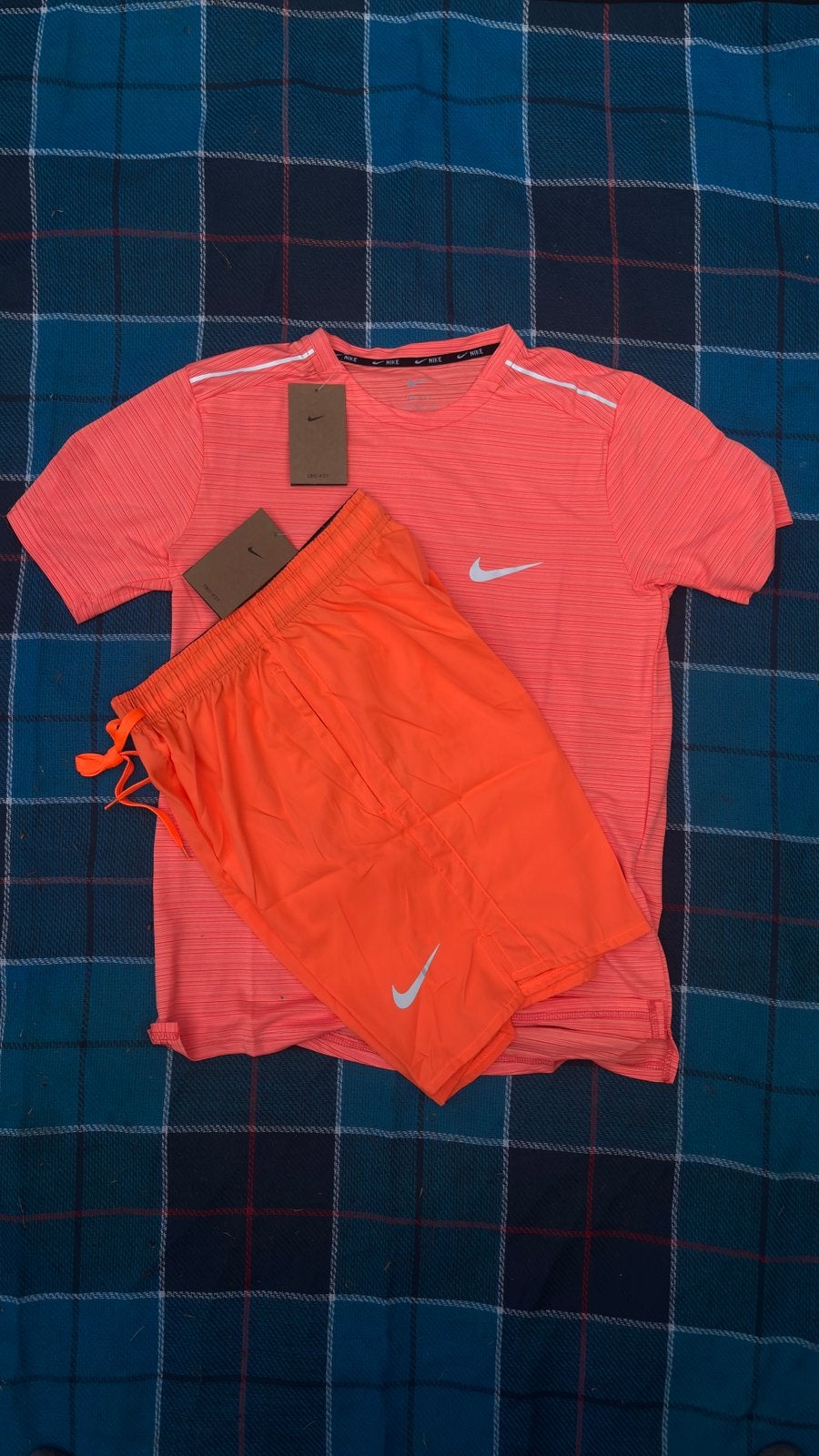 Nike Running miller Set maat L, Maat 52/54 (L), Nieuw, Oranje, Ophalen of Verzenden