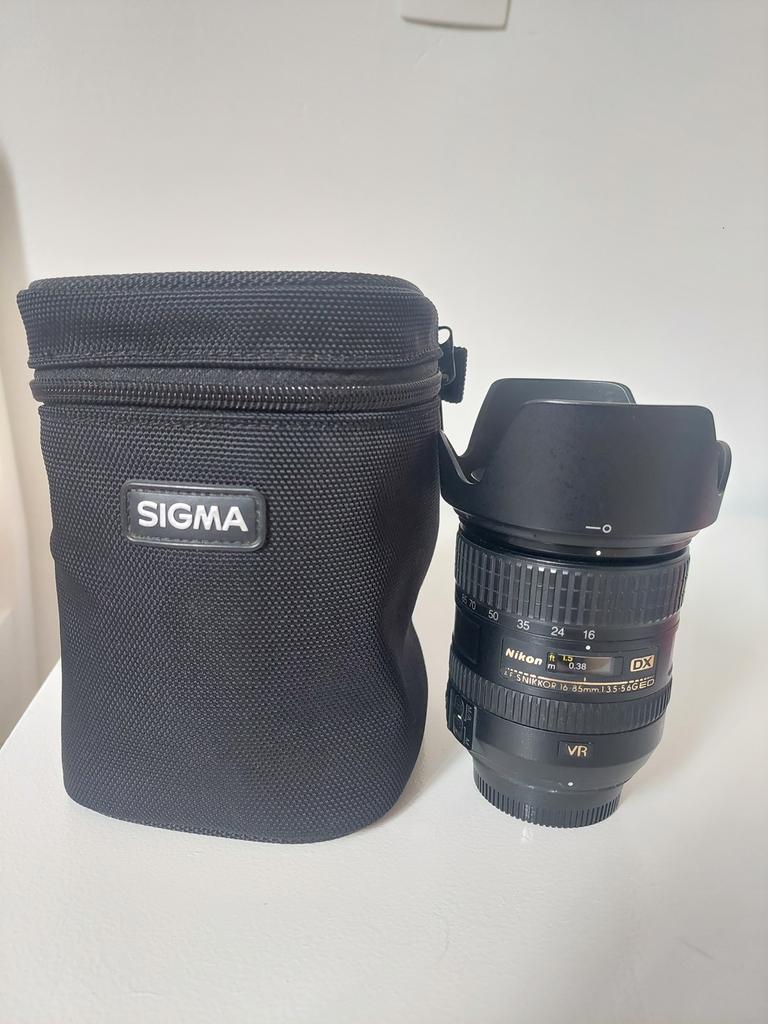 Objectif Nikon AF-S DX NIKKOR 16-85mm f/3.5-5.6G ED VR, Enlèvement ou Envoi, Comme neuf