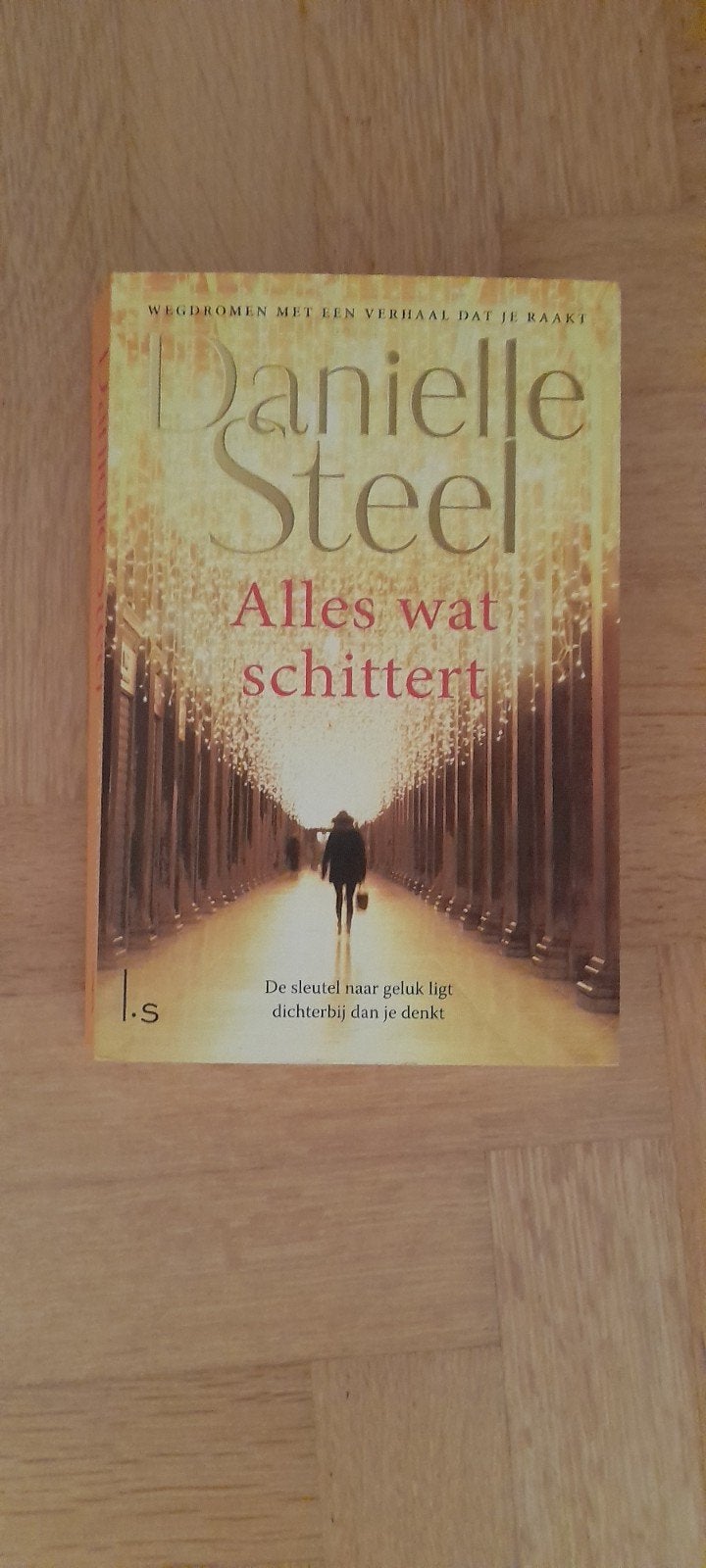 Nieuwstaat - Romans Danielle Steel, Boeken, Ophalen of Verzenden